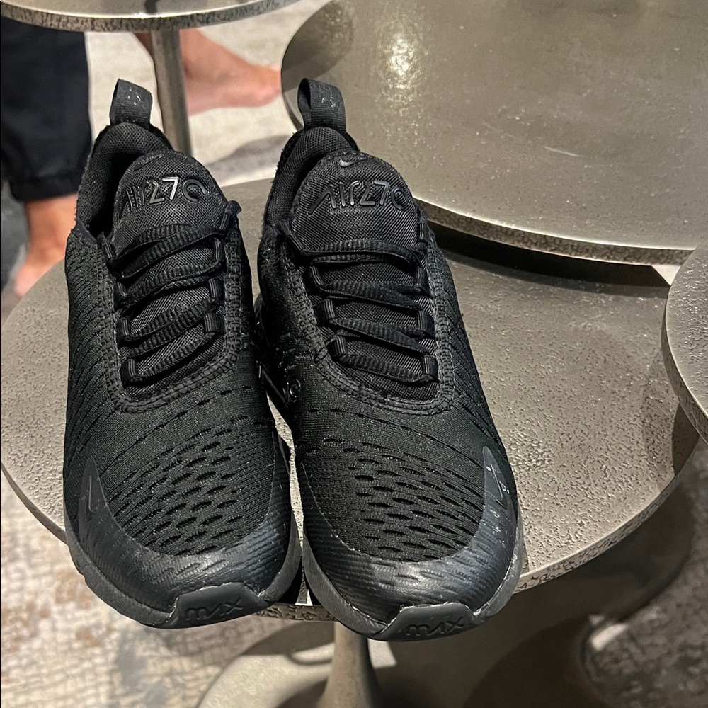 Nike Air Max Kid's Black Athletic Shoes